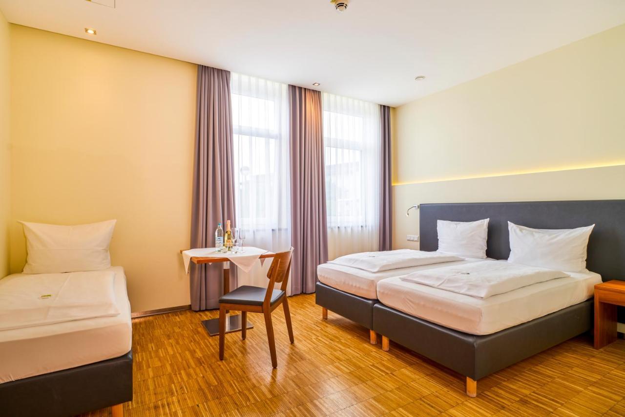 Hotel Apfelbaum Erding Luaran gambar